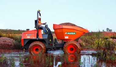 AUSA D1000APG