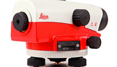 LEICA NA730