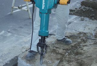 MAKITA HM1801