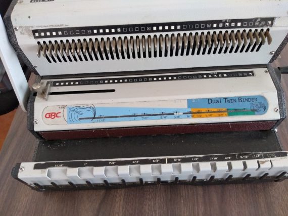 GBC Dual Twin Binder 4