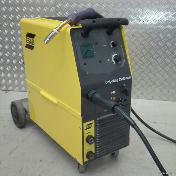 ESAB  Origo MIG C250 4