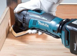 MAKITA DTM51RFEX1