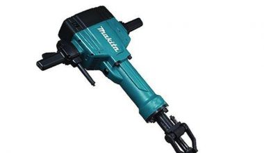 MAKITA HM1801