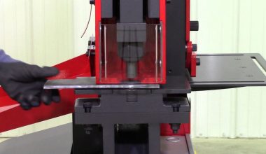 EDWARDS Ironworker IW100