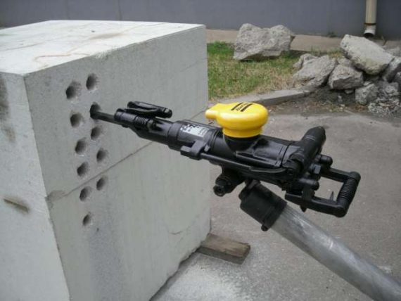 ATLAS COPCO YT29A/FT160A 2