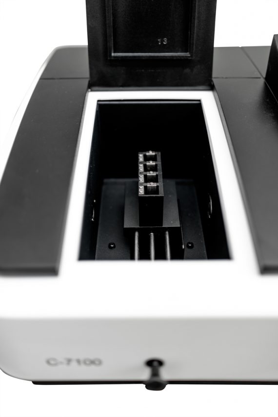 PEAK INSTRUMENTS C-7100 3